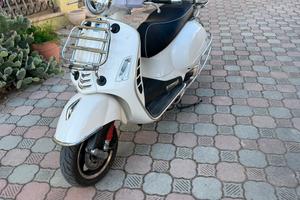Vespa gts 300 super