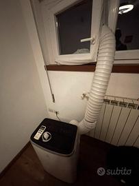 Condizionatore portatile electrolux+accessori