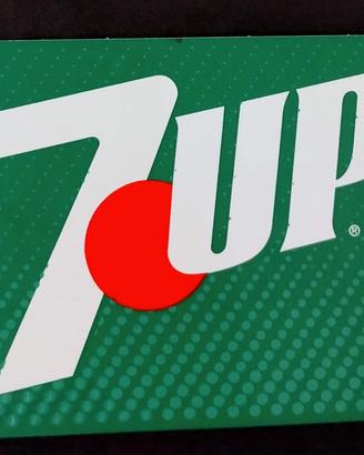 Adesivo pubblicitario 7Up bibita gassata vintage