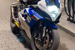 Gsx r 1000 k6 yoshimura