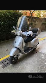 Vespa Granturismo 200 L