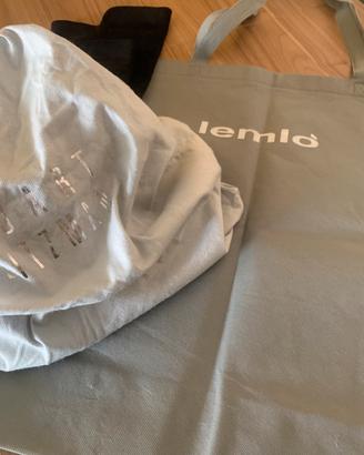 Stivali STUART WEITZMAN  5050 e minigonna abbinata