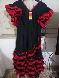 Vestitino spagnolo mai usato  comprato in Spagna