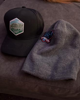 Berretto di lana e cappello classico