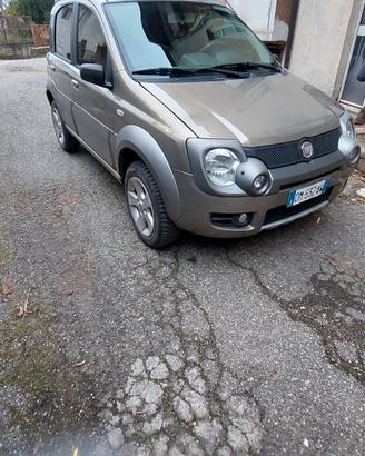 panda cross 4x4