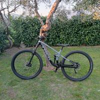 Trek Fuel Ex 5 29”