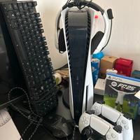 PLAYSTATION 5 e TASTIERA E MOUSE DA GAMING