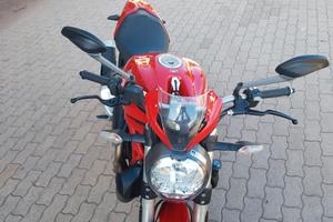 DUCATI MONSTER 821