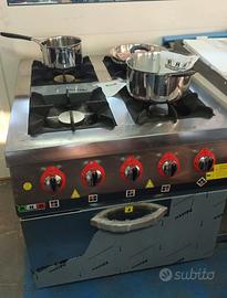 Cucina 4 fuochi a gas