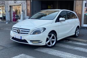 Mercedes-Benz B 180 Premium B 180 BlueEFFICI #9472