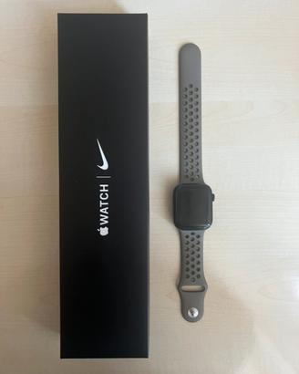 Apple watch x nike serie 7 45 mm