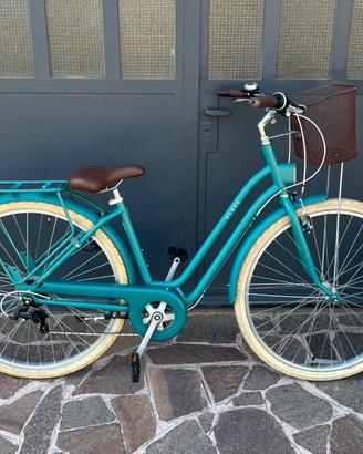 Bici City Bike Elops 520 Btwin con cambio ruota 28