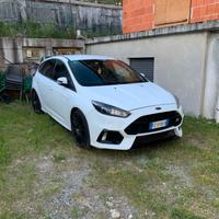 Ford Focus ST 250