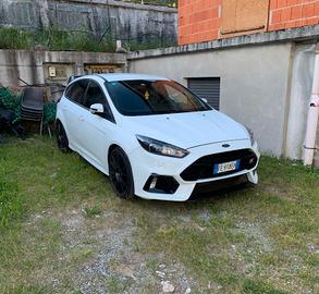 Ford Focus ST 250