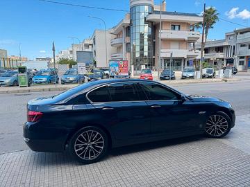 BMW 530d 258CV Serie 5 Luxury (F10/11) - 2015