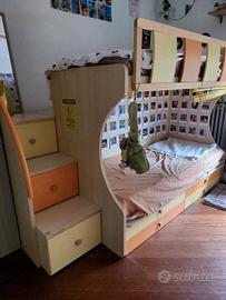 letto a castello con mobile con cabina armadio