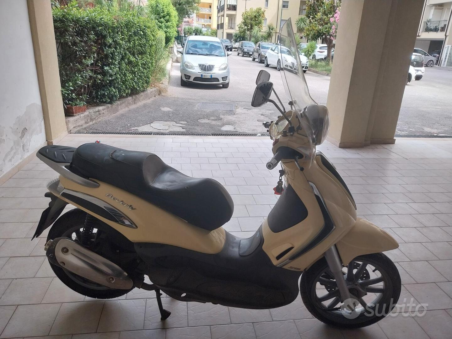 Piaggio Beverly 250 - Moto e Scooter In vendita a Salerno