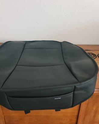 Copriseduta auto universale nero in ecopelle