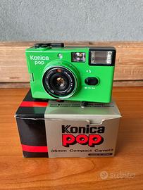 Macchina fotografica Konica Pop Verde 35mm Vintage
