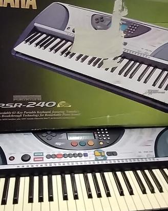 tastiera pianola yamaha psr 240 + piedistallo