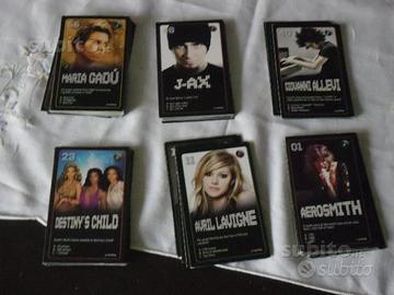 Figurine esselunga cantanti