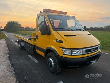 Iveco Daily carro attrezzi
