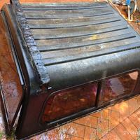 Hard Top Toyota HiLux
anno 1990 (LN 105)