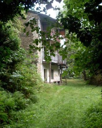 Baita isolata in Paesana (CN)