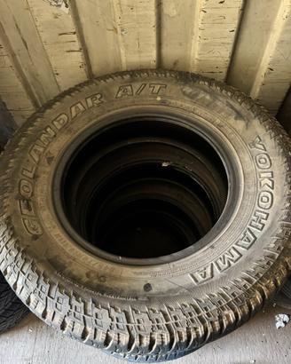 Gomme 245/70 R 16 ziarelli e stradali.