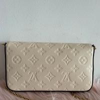 pochette LV felicie