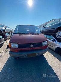 VOLKSWAGEN TRANSPORTER PER RICAMBI