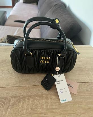 Borsa Miu Miu Arcadie in nappa matelassé