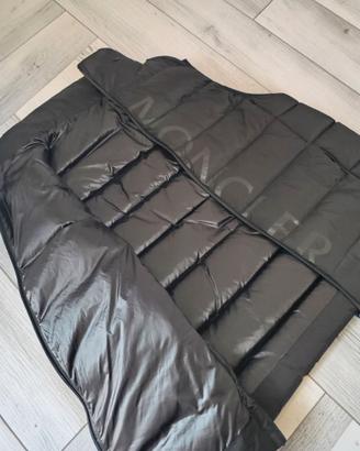 Smanicato Moncler