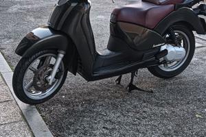 SCARABEO 125