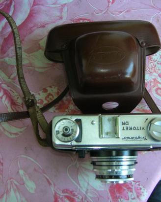 macchina fotografica vintage da collezione