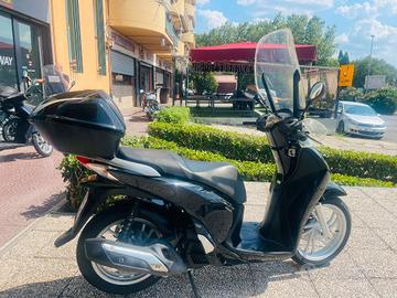 HONDA SH 150 TUTTO INCLUSO ANCHE PASSAGGIO! MINI