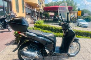 HONDA SH 150 TUTTO INCLUSO ANCHE PASSAGGIO! MINI