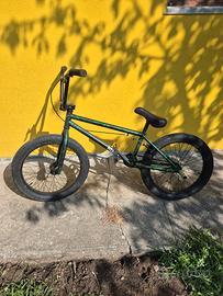 Kush 2+ 20" BMX Freestyle

