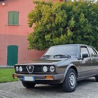 Alfetta 2.0 Quadrifoglio Oro  1982 carburatori