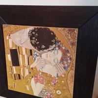 Riproduzione su tavola de "Il Bacio" di G.Klimt.