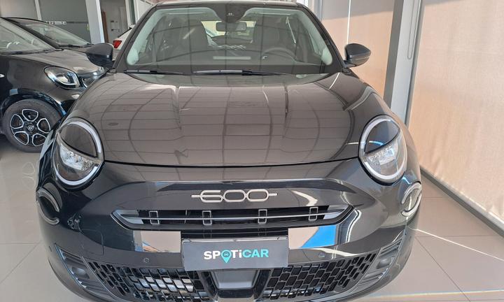 Fiat 600 1.2 Hybrid 110 CV MHEV Business Km0