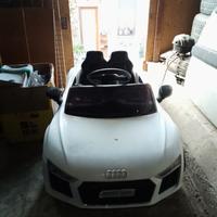 Auto elettrica per bambini