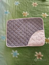 Tovaglietta Asilo Blu Trapuntata Tela Aida 32x42cm