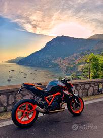 KTM 1290 Super Duke EVO - 2022