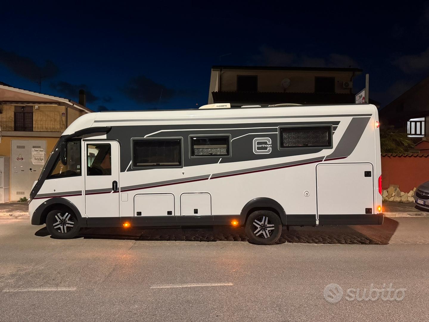 Camper carthago - Caravan e Camper In vendita a Roma