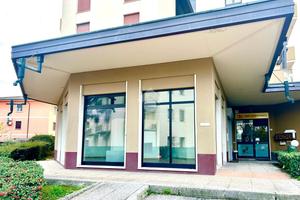 NEGOZIO A ALTAVILLA VICENTINA