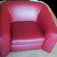 Poltrona in similpelle