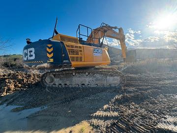 Escavatore idraulico JCB JS 330 NC 4 F