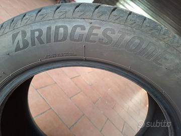 Pneumatici Bridgestone 205/55R16