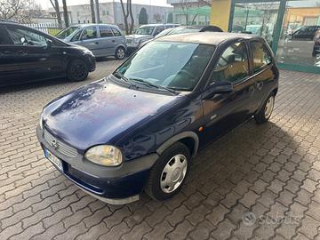Opel Corsa 1.2i 16V cat 3 porte Comfort